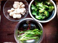 皮蛋豆腐的做法步骤1