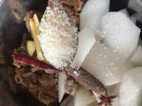 腊排萝卜汤的做法步骤7