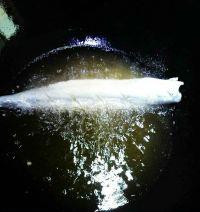香炸小金枪鱼的做法步骤7