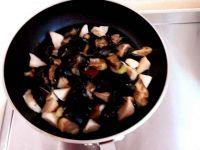 酱茄炖豆的做法步骤3