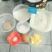 蔓越莓酸奶面包的做法步骤1