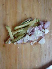 番茄菌菇炖豆腐的做法步骤4